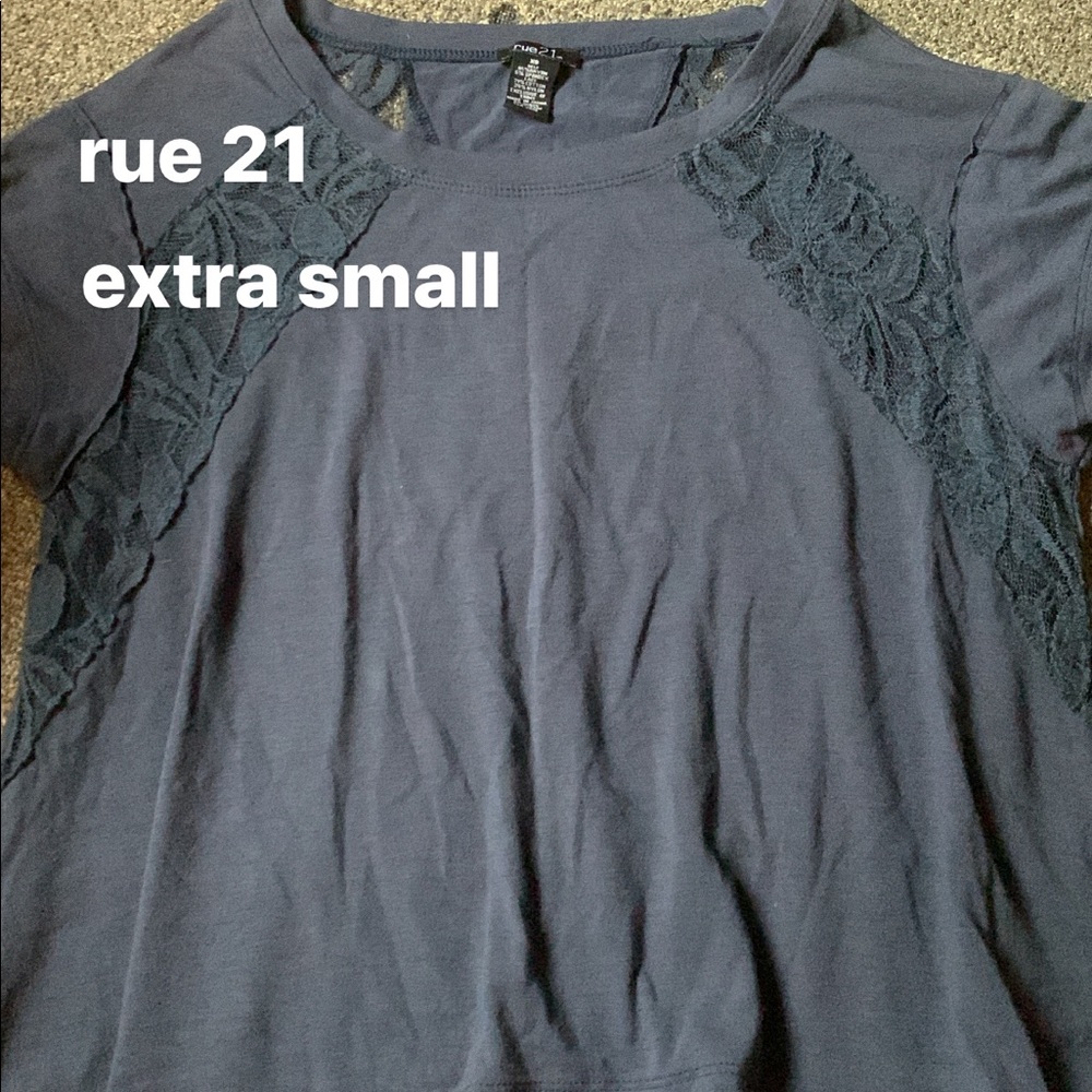 Rue 21 Top